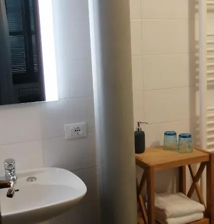 Bed & Breakfast Magnolia Bb, Maggiore