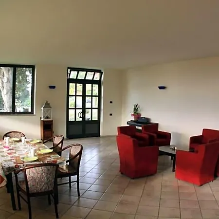 Frühstückspension Magnolia Bb, Maggiore 3*