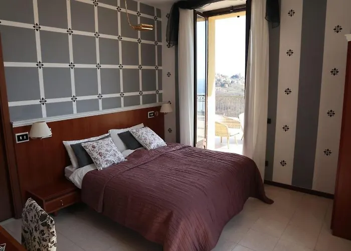 Bed & Breakfast Magnolia Bb, Maggiore Massino Visconti